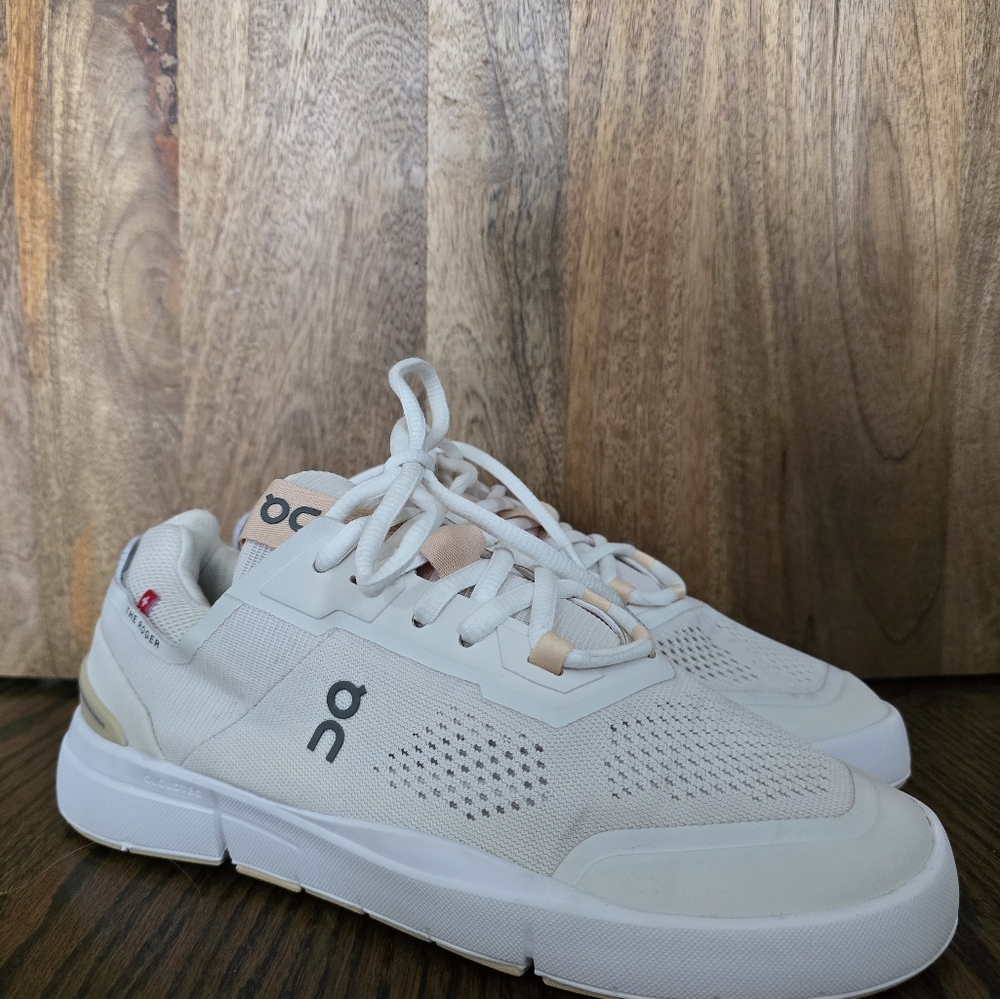 On Running Women's Athletic Shoes in White and Cream
